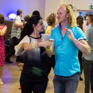 2 classes same evening - Partnerwork Tuesday 19:30 and 20:45